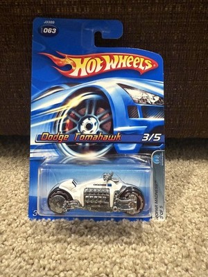 2006 Hot Wheels #63 Mopar Madness 3/5 DODGE TOMAHAWK White Variant w/Black Wheel