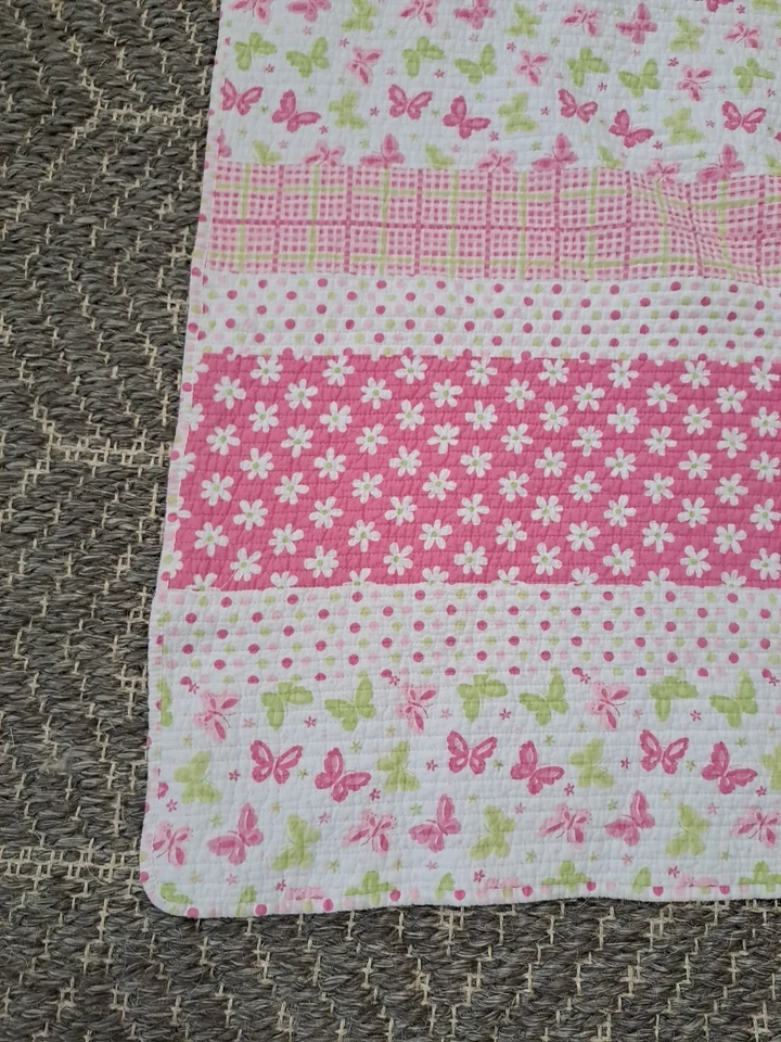 Edredón Cynthia Rowley Mariposa/Flor Rosa y Verde 82"×84" Foto 2 de 4