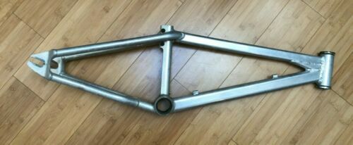 パーツ Redline 2016 Flight Frame-Grey Redline 2016 Flight Frame-Grey at J&R Bicycles – J&R