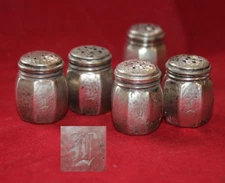 c.1900 Webster Sterling Hammered Indiv. "L" Salt & Pepper Shaker Set of 2 *29g
