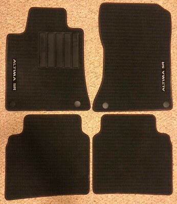 2020 Nissan Altima Floor Mats