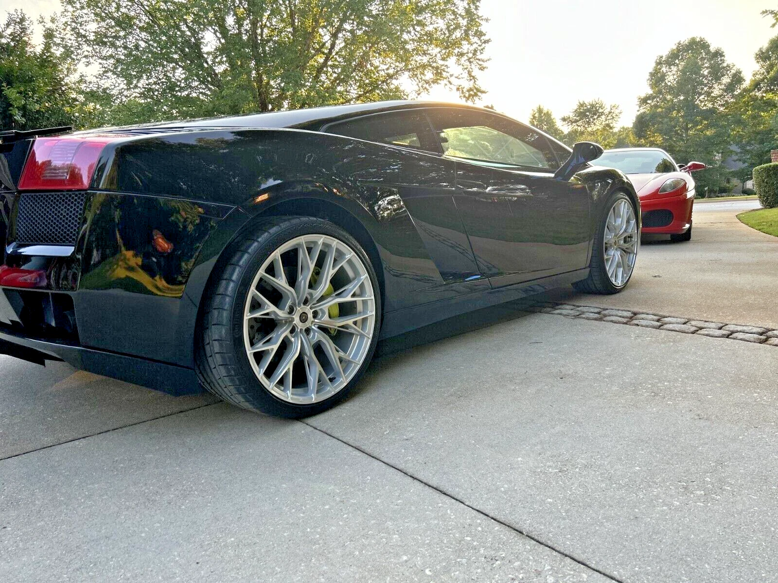 Lamborghini Gallardo Right Back Corner View