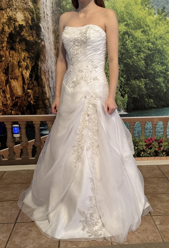 PC MARY'S Mujer 6-8? Vestido de novia de tafetán sin tirantes con cuentas usado en excelente estado Foto 2 de 4