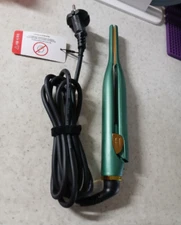 HUBRON Slim Straightener Hair Root Volume Flat wired Iron Lightweight 3colors