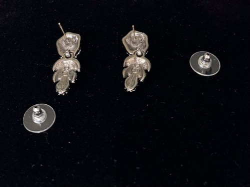 Original Swarovski Ohrringe silberfarben klar/schwarz Kristall für Ohrlöcher - Bild 6 von 6