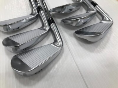 Dunlop SRIXON ZXi7 Iron Set 5I - 9I PW 6 Clubs Dynamic Gold Dunlop SRIXON ZXi7 Iron Set 5I - 9I PW 6 Clubs Dynamic Gold