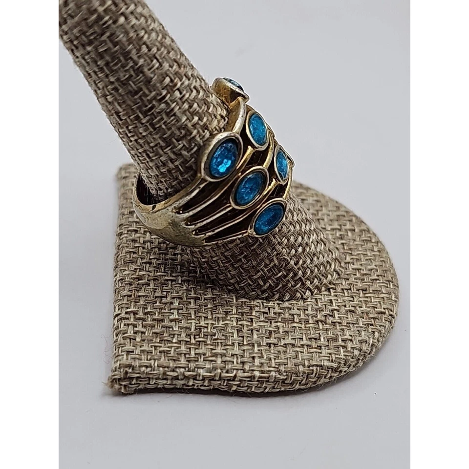 Ring Size  9 Gold  Tone  Blue plastic Stones - Image 3 of 4