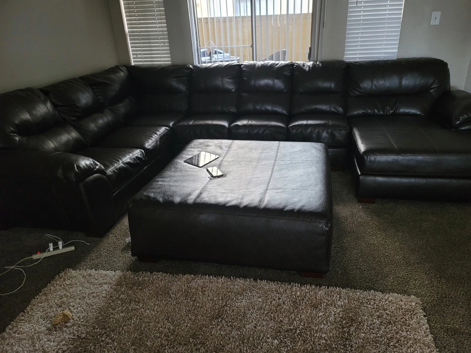Three piece brown sectional with right side chaise lounge - Image 2 of 3
