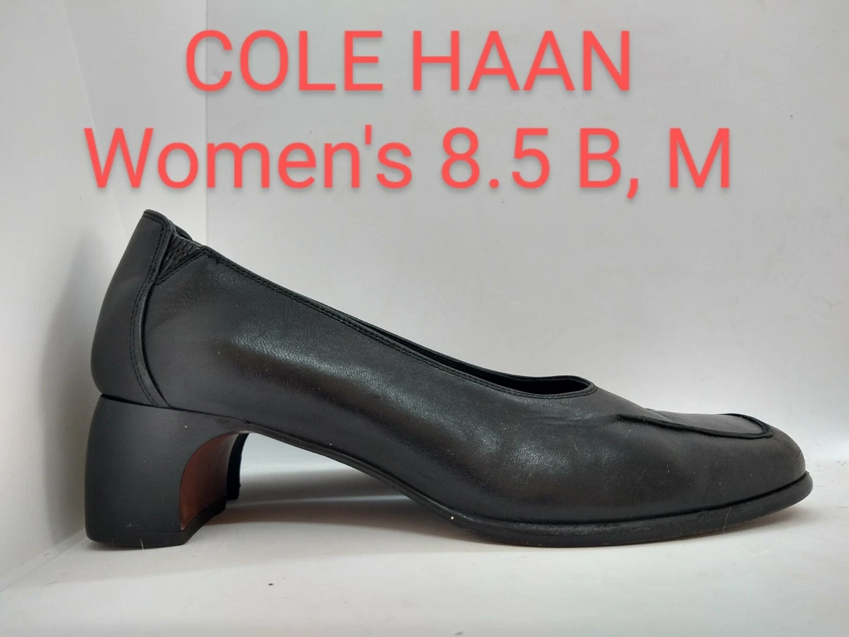 COLE HAAN 8.5M Black leather low heel pumps very good condition