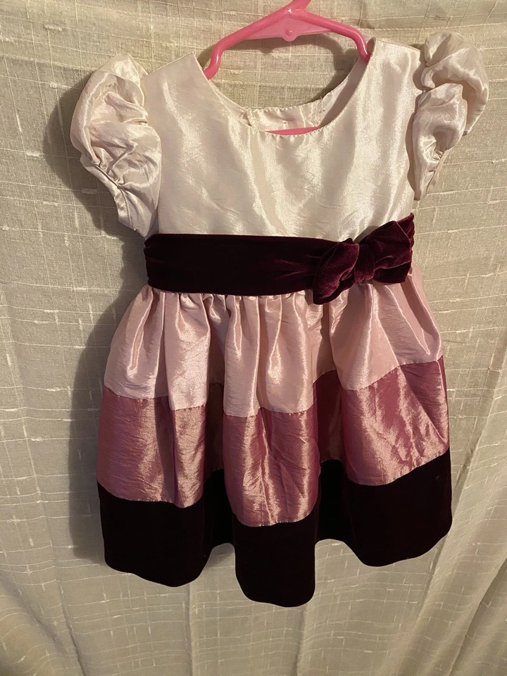 Hermoso Vestido Niñas Raras Terciopelo Púrpura Vacaciones Fiesta Boda Talla 24mo Foto 3 de 4