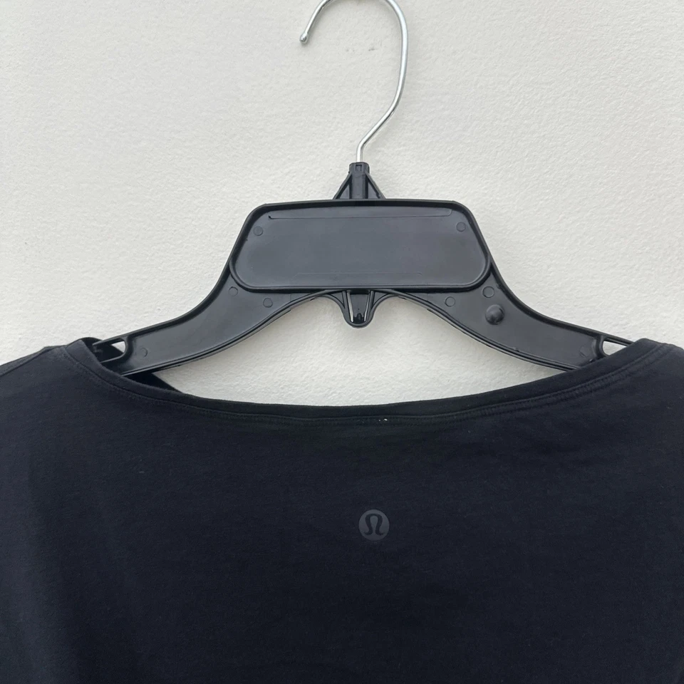 Lululemon Back In Action Short Sleeve Black Athletic Athleisure Cotton Women's 8 - Image 4 of 4