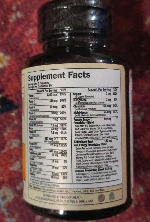 Suplemento multivitamínico y multimineral para mujer Vimerson Health, 60 cápsulas Foto 2 de 3