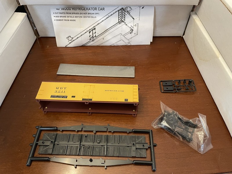 Accurail NYCSHS Exclusive MDT Merchants Despatch M-4 Reefer Kit