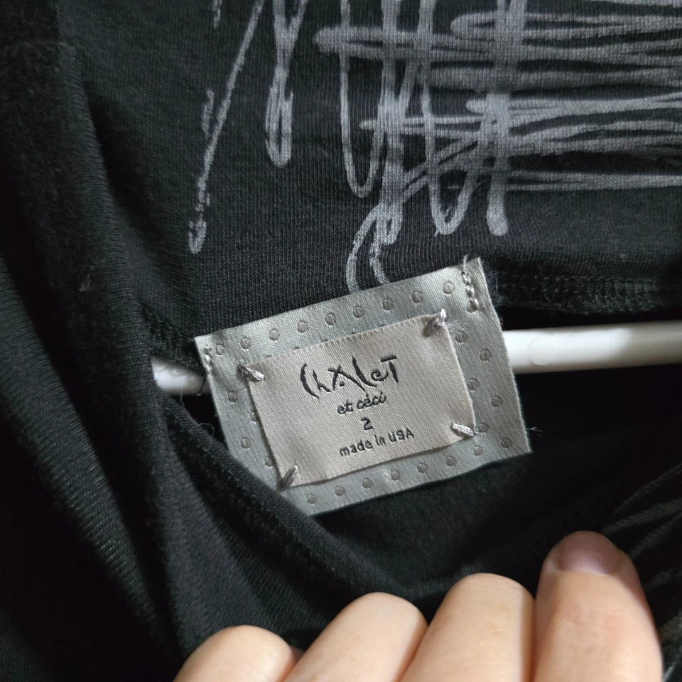 Chalet et ceci Mujer 2 Pequeño Negro Bambú Mezcla EE. UU. Artístico Manga Corta Foto 3 de 4