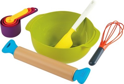 Casdon Joseph Joseph Bake   Toy Kitchen Baking Set for Children from 3 Years   W