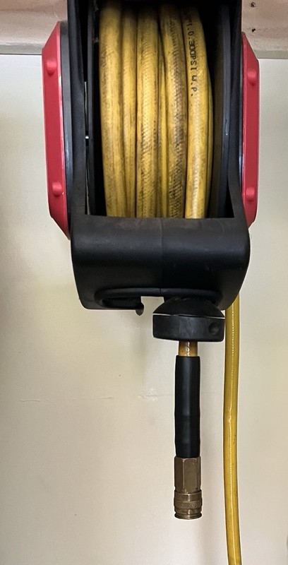 Wall Mounted Retractable Air Hose Reel w/ Quick Connect, Black/Red/Yellow