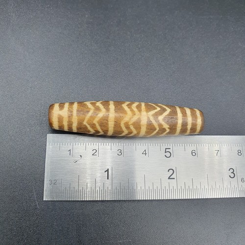 Perlina legno pietrificato Pumtek vecchia birmana dell'Asia meridionale 60 mm bellissimo motivo - Foto 3 di 9