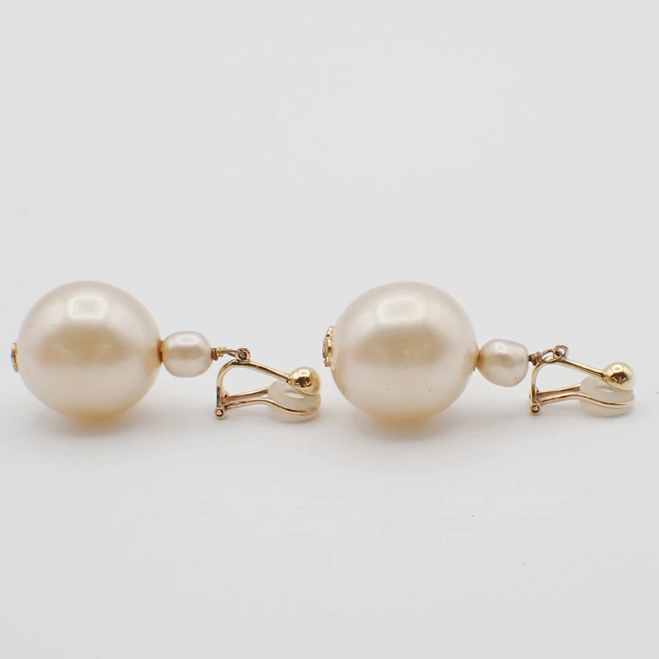 CHANEL CC Logo Imitation Pearl Dangle Drop Earrings Clip-On White GHW 36RF369 - Image 3 of 4