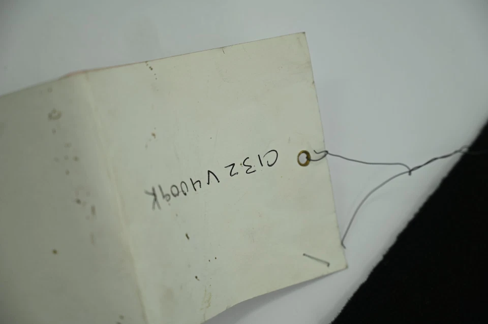 Подлинный OEM LOTUS ковер передняя опалубка ковер драйвер P/N C132V4009K новый - Изображение 3 из 4