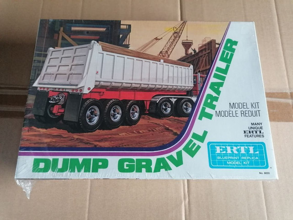 1/25 ERTL BLUEPRINT DUMP GRAVEL TRAILER *VINTAGE*