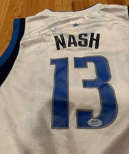 Steve Nash Rookie Cards and Autographed Memorabilia Guide 44