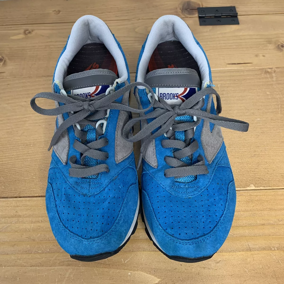 Brooks retro shop sneakers