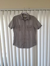 Mens Small Calvin Klein Gray Button Front Shirt Short Sleeve