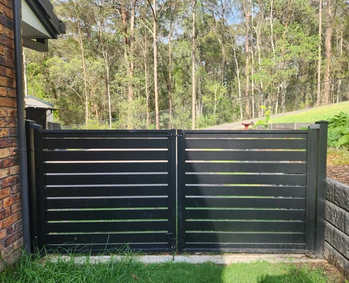 For homes & driveways - 8 Colours - Custom Sizes - Australia-wide Swing Gates - Picture 3 of 11