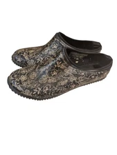 WESTERN CHIEF Size Women's 10 Black w/Brown Sketch Flowers Clog