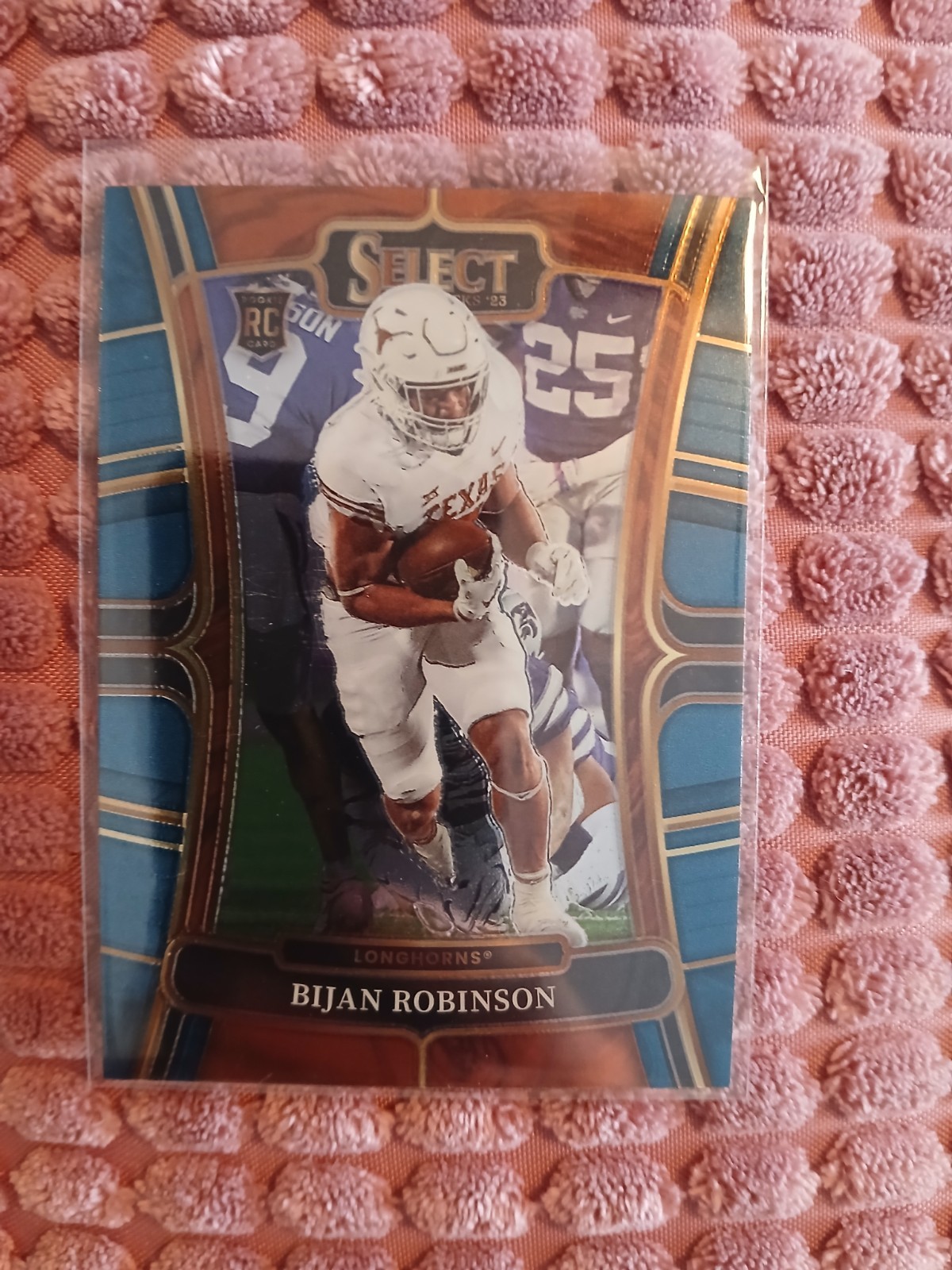 2023 Panini Select Draft Pick #9 Bijan Robinson Blue Rookie Card (RC,SP) Falcons