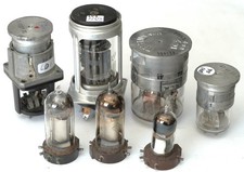 Konvolut Wehrmachtsröhren LD1, LG2, LV1, LV5, RL12T1