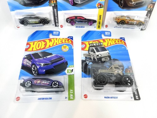 Hot Wheels Lote de 5 Coches Die-Cast 1:64 - Corvette, Delorean, KIA EV6, Mazda - Imagen 4 de 22