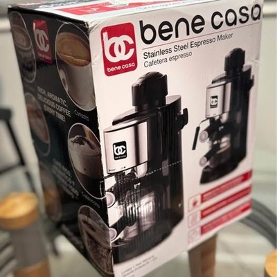NEW IN BOX Espresso machine from the Bene Casa brand. (Black)