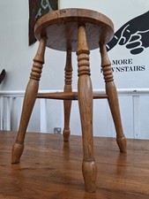 Superb Quality Vintage 20th Century Craftsman/Hand Made Stool/Side Table In Oak.