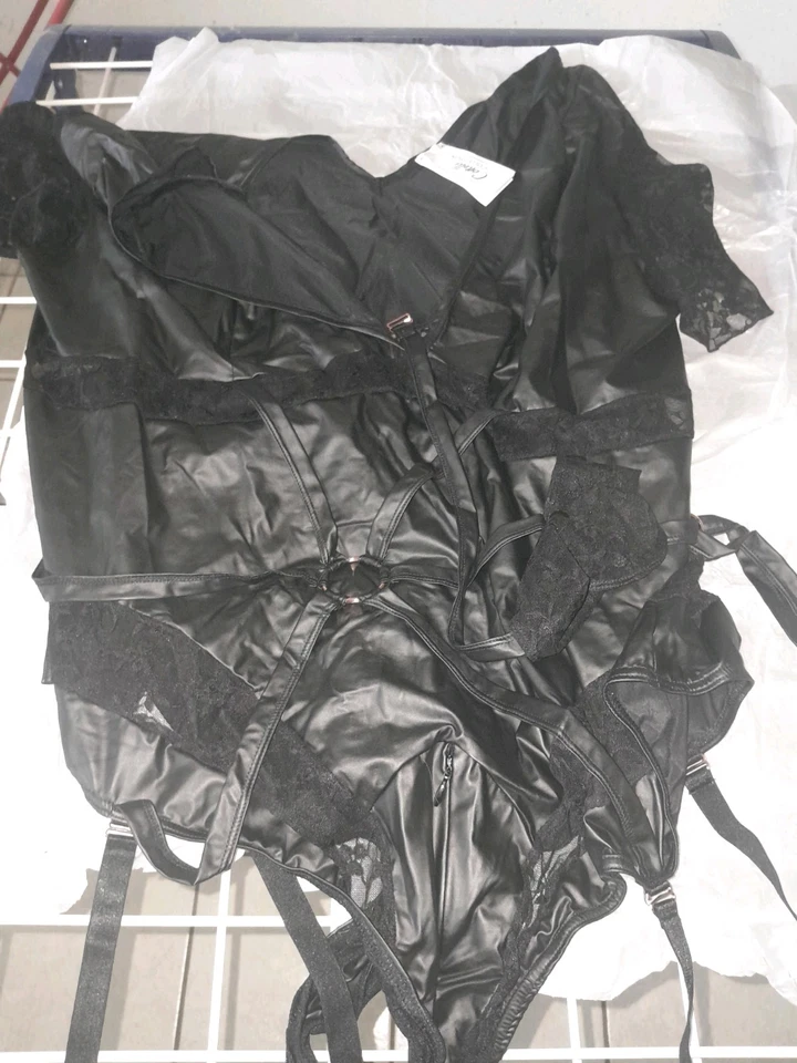 Cottelli Collection Straps Bondage Body Schwarz - Bild 2 von 4