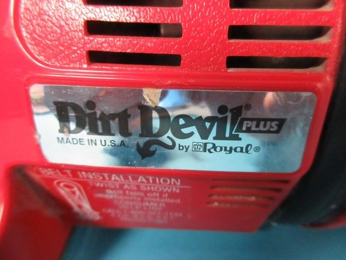 Vintage Royal Dirt Devil Plus Model 08130 Hand Vacuum Red w/ Extra bags - Picture 3 of 17