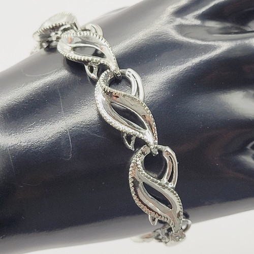 Leaf or Paisley Style Open Link Shiny Silver Tone Vintage 1980s Bracelet 7.5 In - Picture 10 of 24