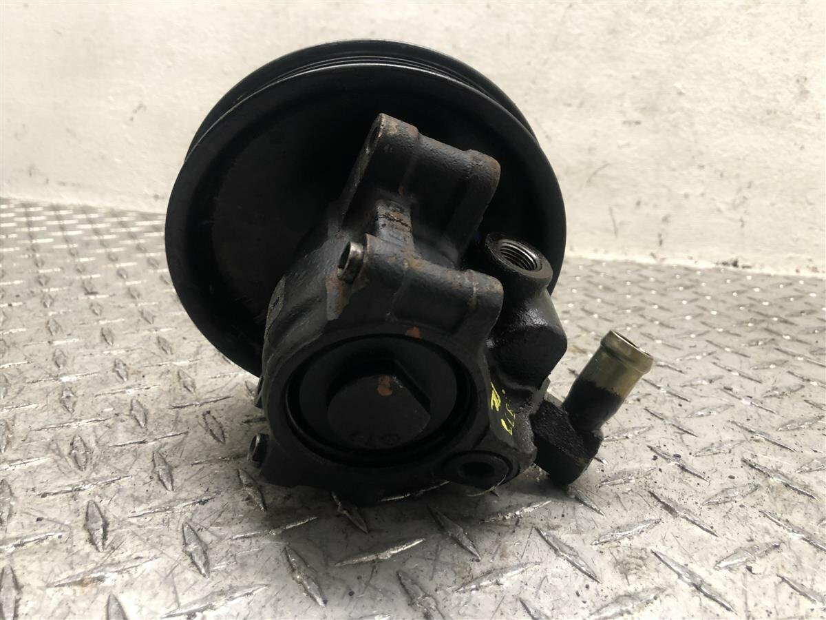9903 FORD WINDSTAR 3.8L POWER STEERING PUMP WITH PULLEY OEM 55300969