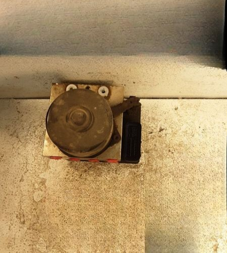 2001 Ford Escape Door Lock Actuator Body - Standard Ignition - Front