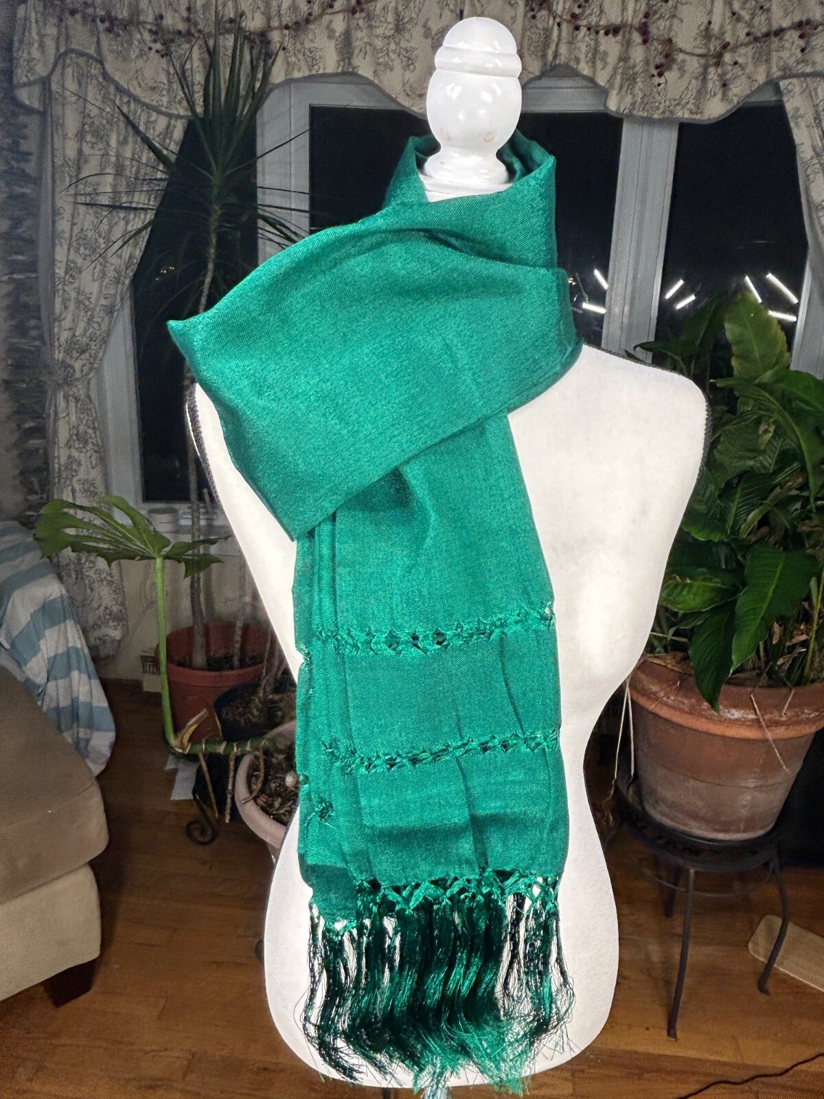 Mexican Shawl 85% Articela, 15% Polyester Green 600430 main image 1