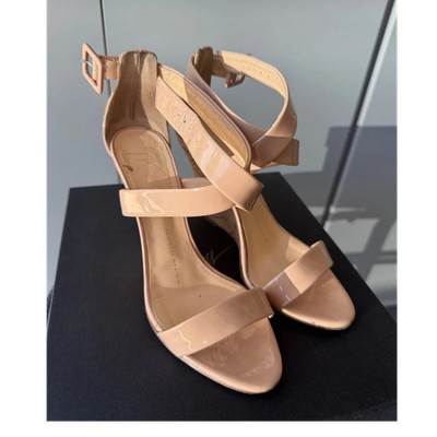 Giuseppe Zanotti Women's Beige Patent Leather Strappy Wedge Sandals Size 6.5