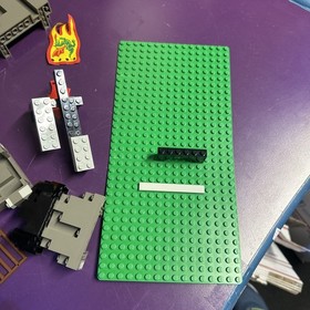 LEGO Castle Dark Dragon's Den 6076 Dragon Masters Set Box Vintage Incomplete