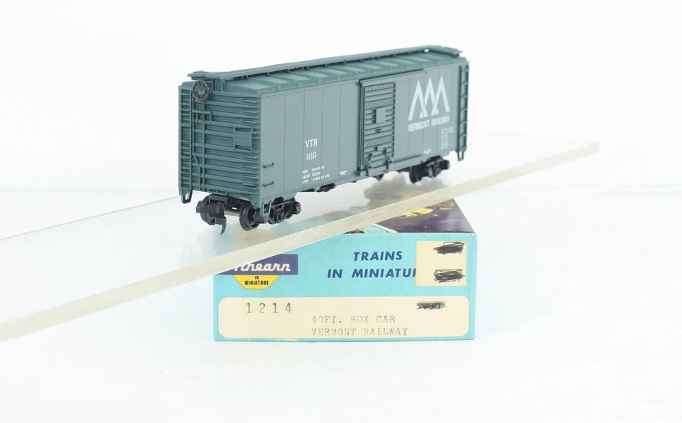 HO Scale Athearn 1214 Vermont Railway 40’ Box Car VTR 169 #2 - Image 4 of 4