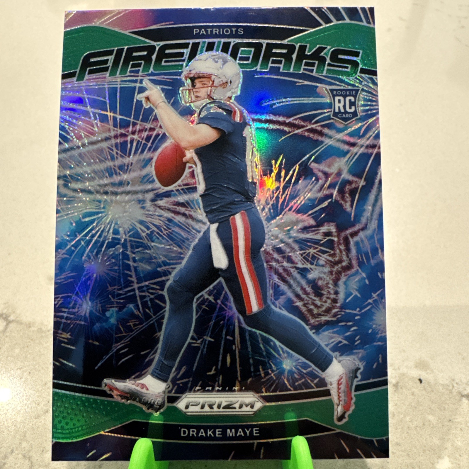 2024 Panini Prizm - Fireworks Drake Maye #22 Green Prizm (RC)