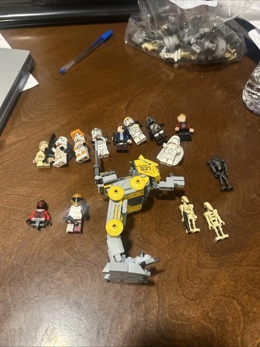 Lego Starwars Minifig Lot + Walker, Cody, Han, Maul