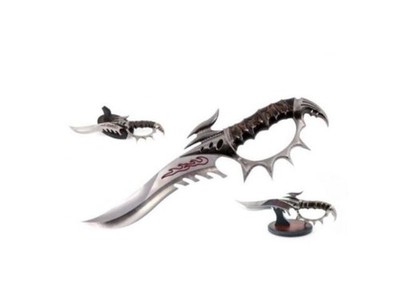 15.5'' Snake Eye Fantasy Dagger with Wood Display Stand, Silver & Black