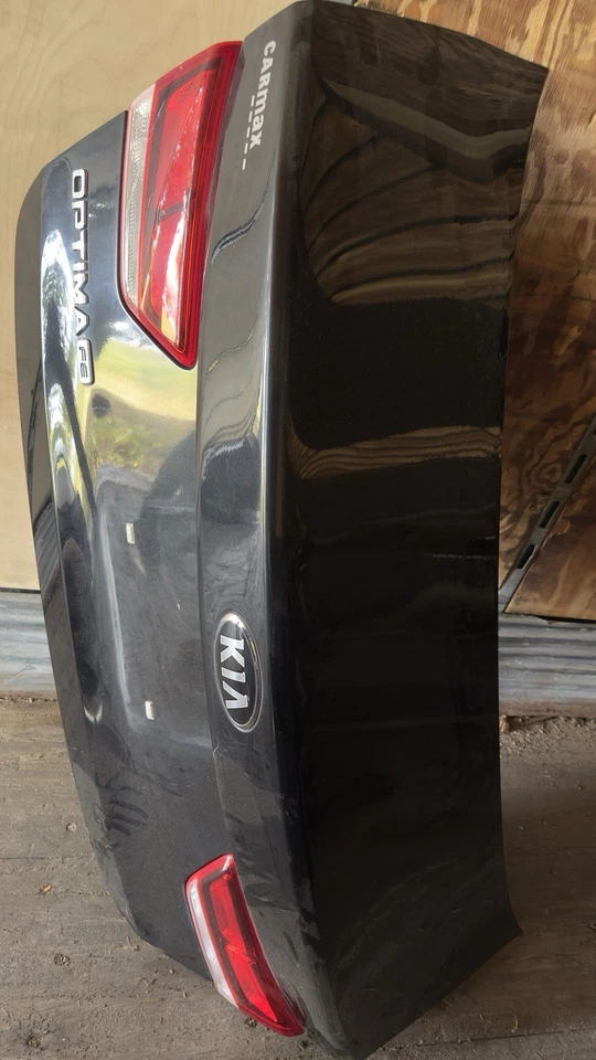 2016-2020 KIA OPTIMA Genuine Trunk Lid w/ Camera Assembly Factory OEM - Image 3 of 3