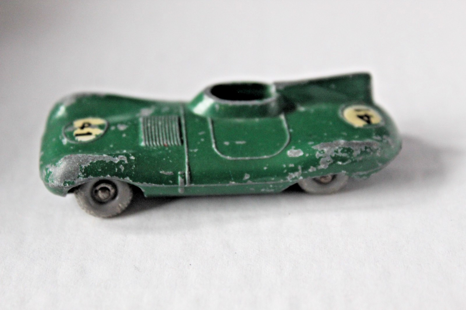 Matchbox 41b, Jaguar (D) Type - Free Price Guide & Review