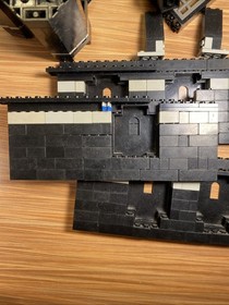 VTG Lego Black Castle Lot Walls Arches Windows Pieces 6086 6085 Dirty Scratched