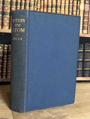 INNERHALB DES ATOMS: EINE BELIEBTE SICHT AUF ELEKTRONEN UND QUANTEN. 1921